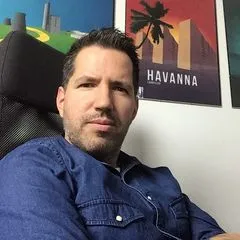Csorba Dániel csedetiktok