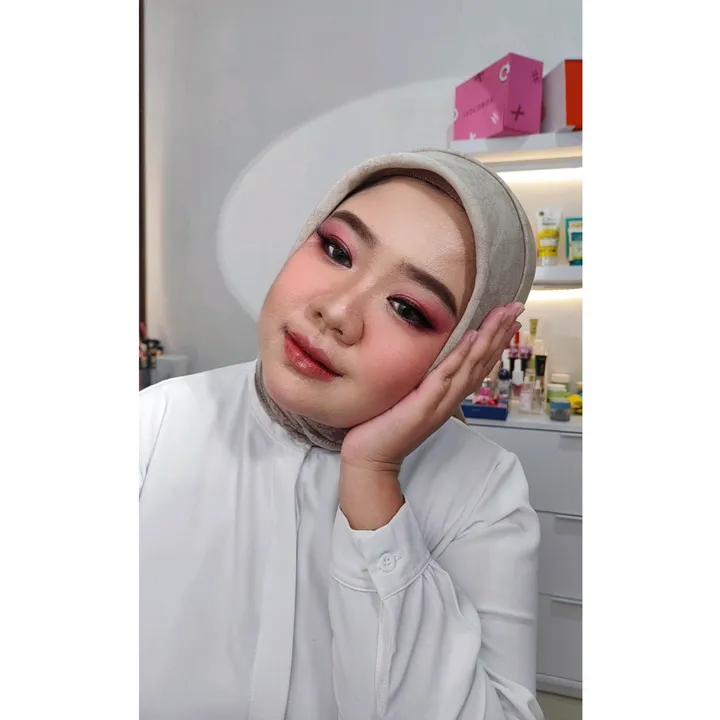 Anisa Setiawan