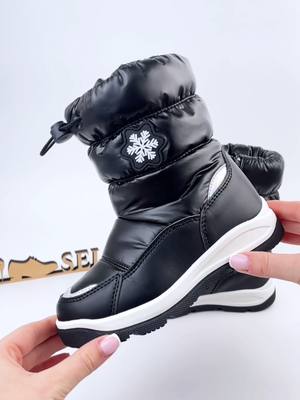 Дутики American Club❤️ Артикул - ES 199 Розміри - 27-34 Кольори - чорний За деталями звертайтесь до ваших менеджерів або замовляйте на сайті - selfy.com.ua #clibee #apawwa #waldi #waldihome #americanclub #оптом #гуртвзуттяукраїна #гурт #весна #осінь #apawwaукраїна #кросівки #shoes #черевики #термочеревики #дутики