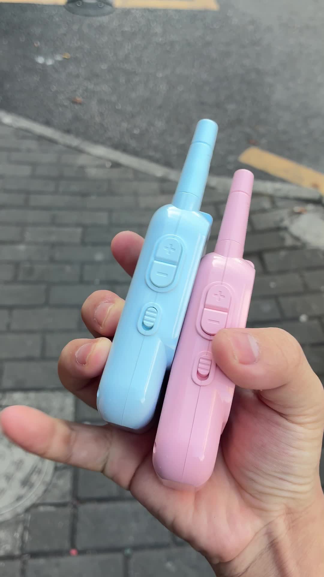 Christmas#tiktokshopblackfriday #walkietalkie #walkietalkies #Children #christmasgiftideas