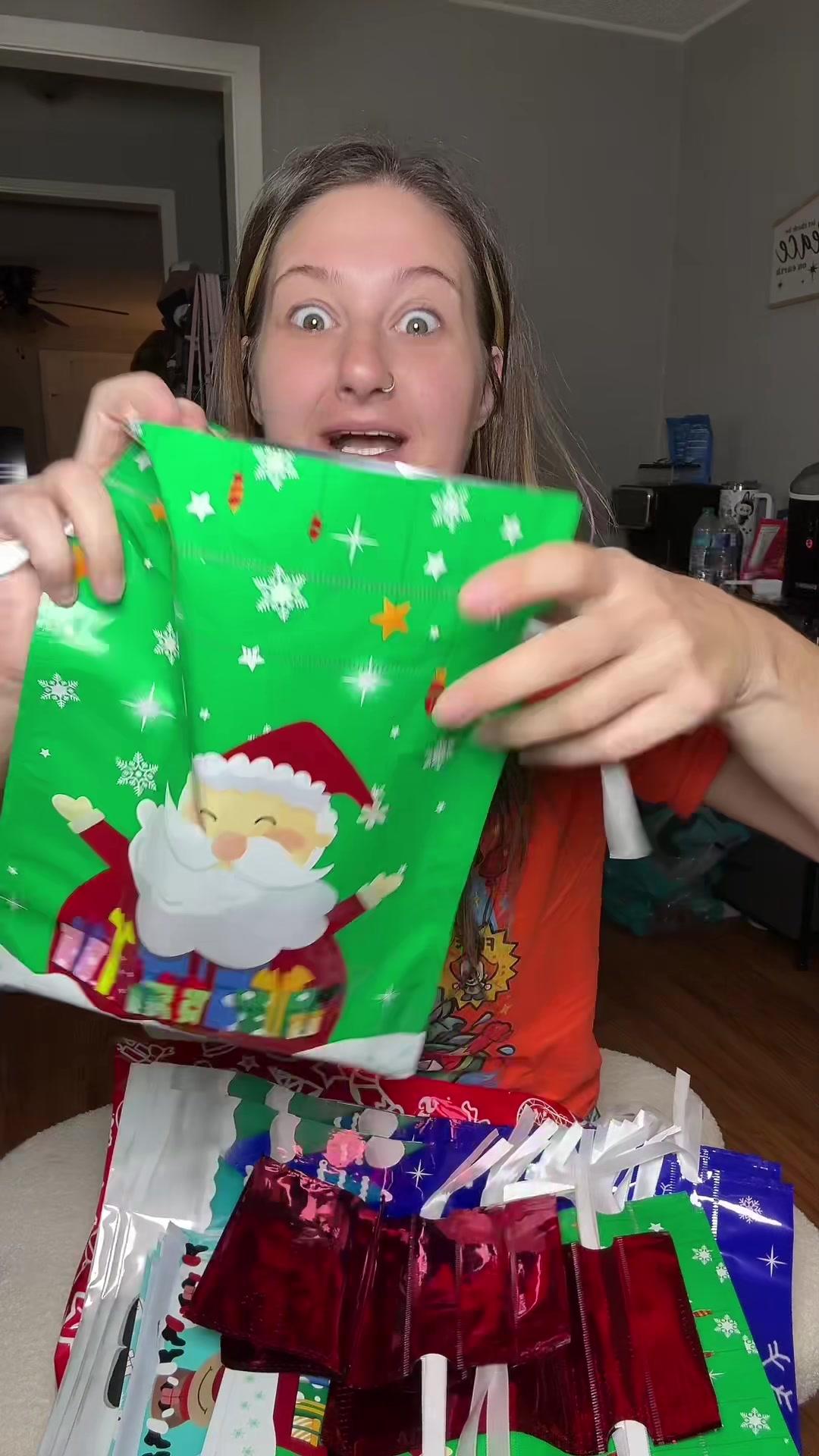#ChristmasGiftBags #HolidayGiftWrap #StressFreeWrapping #FestivePackaging #EasyHolidayGifts