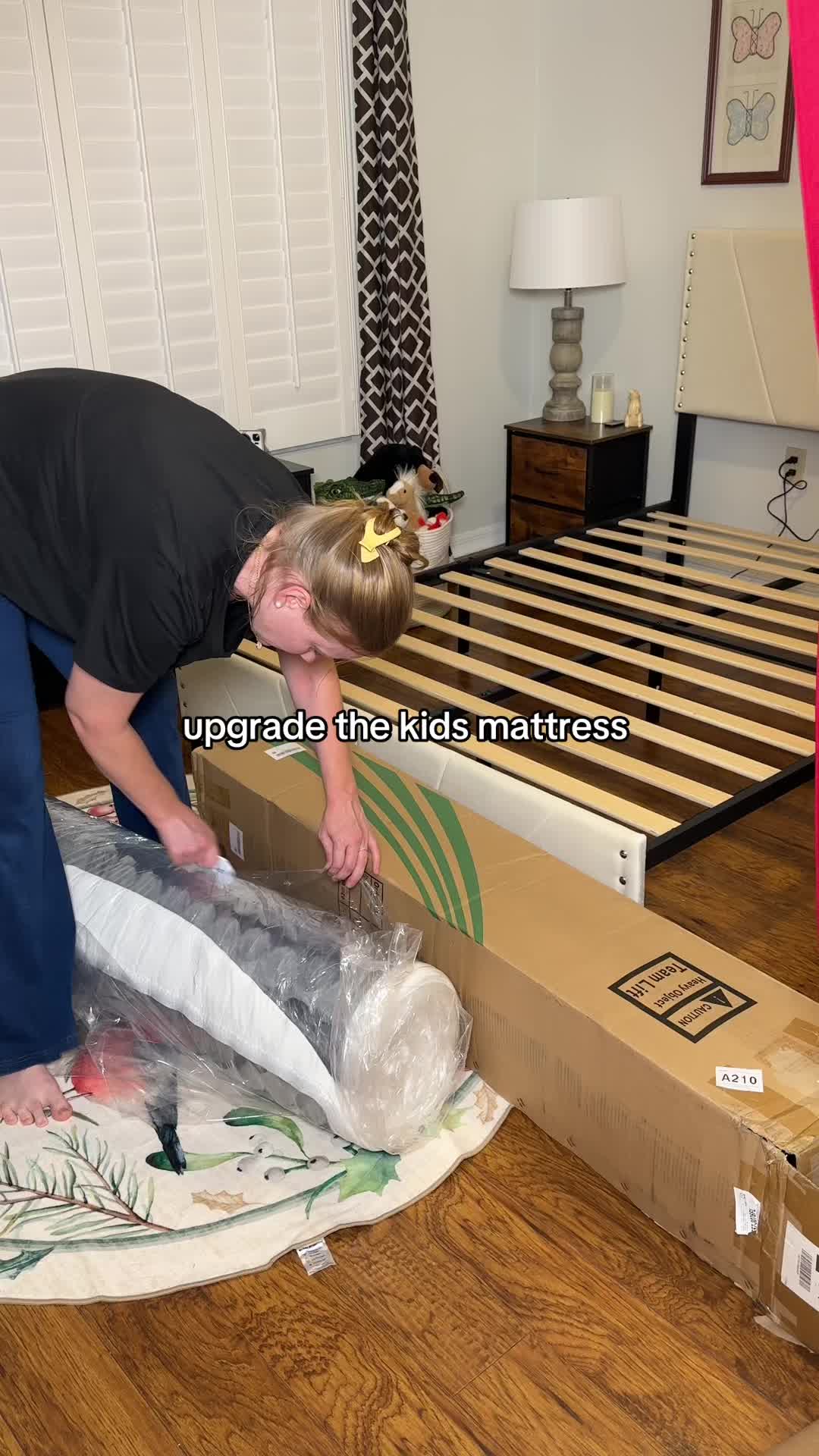 Affordable with free shipping- love that. #mattress #hybridmattress #tiktokshopblackfriday #tiktokshopcybermonday