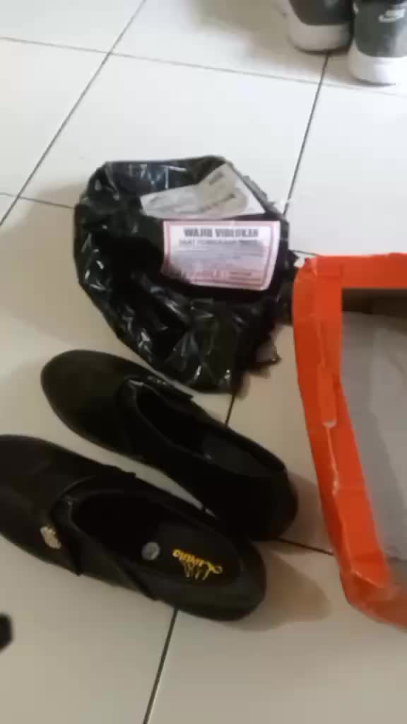 review image 0