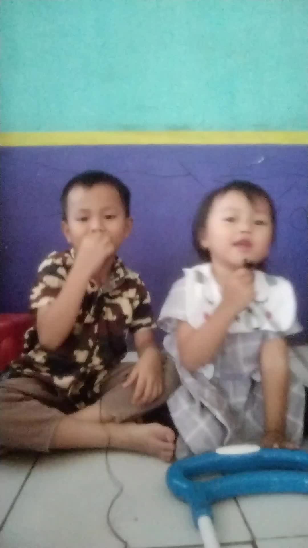 review image 0