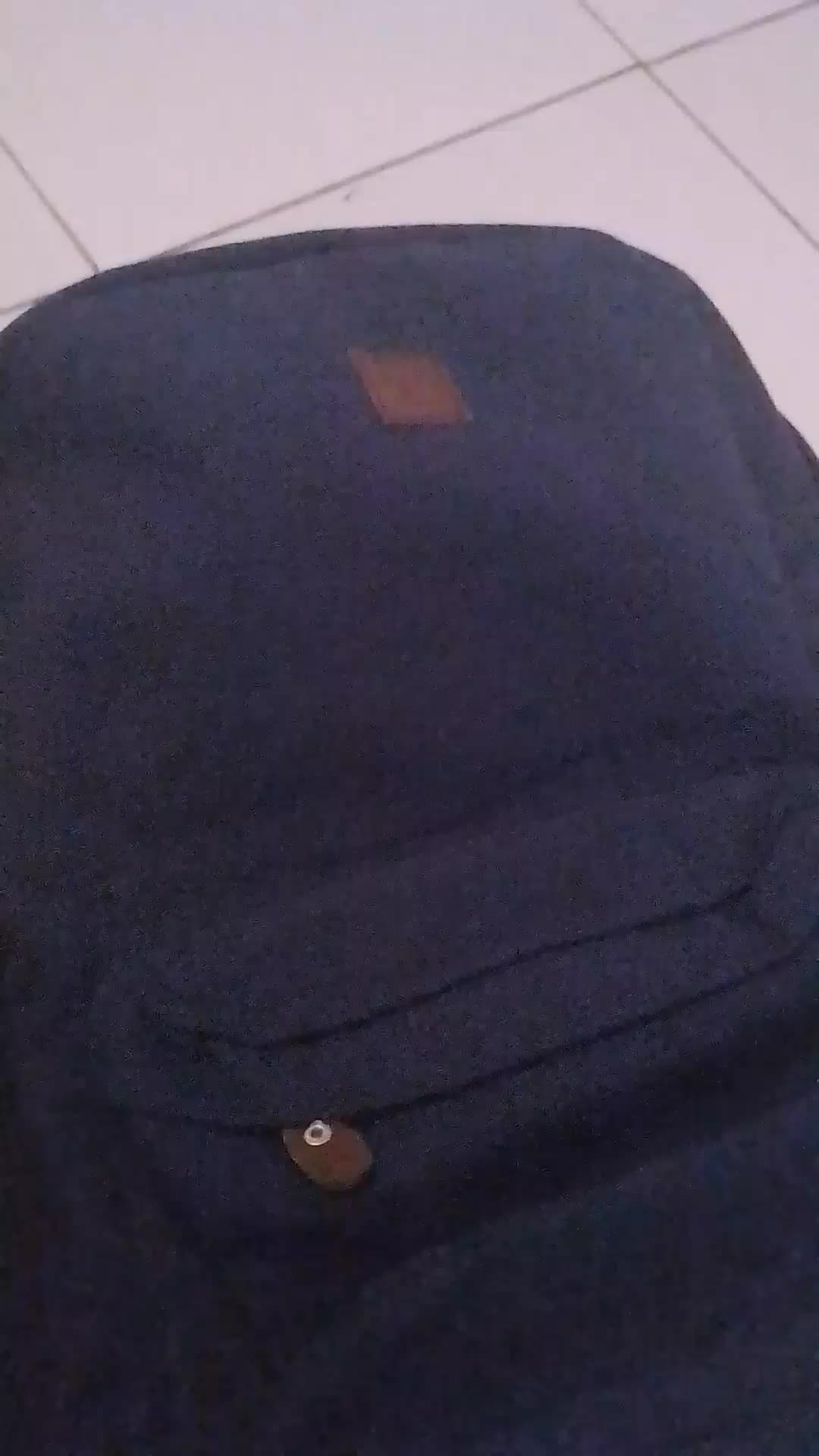 review image 0