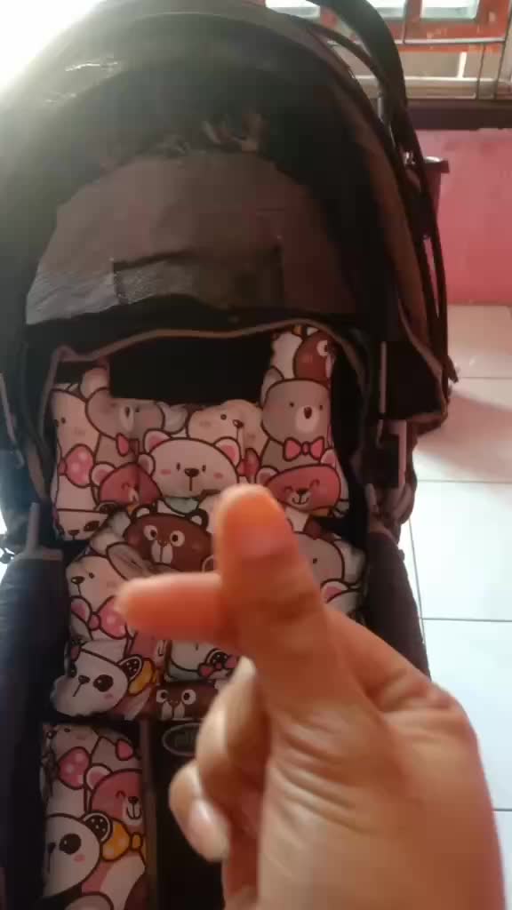 review image 0