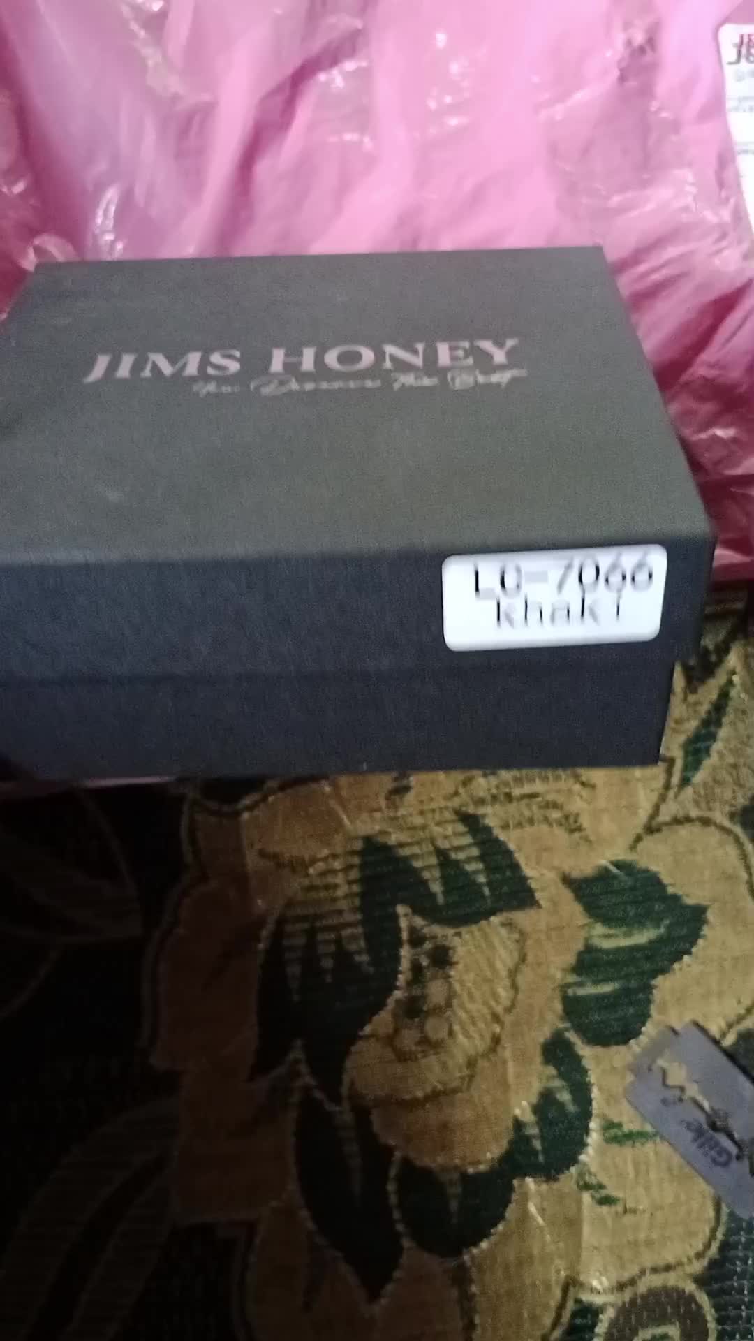 review image 0