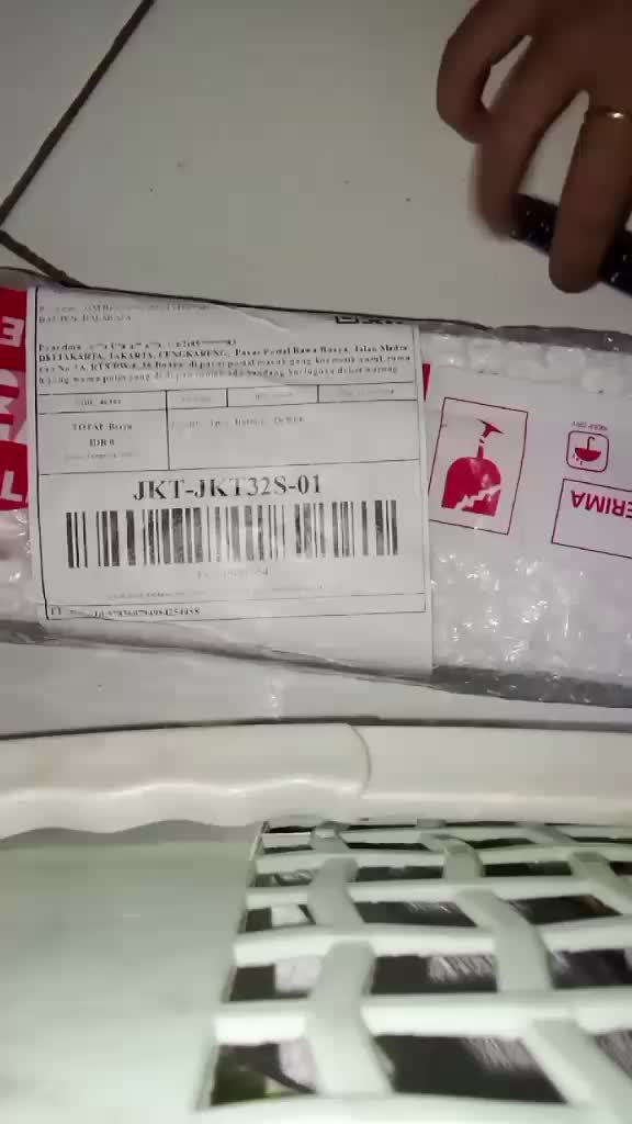 review image 0