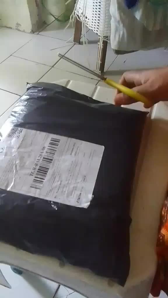 review image 0