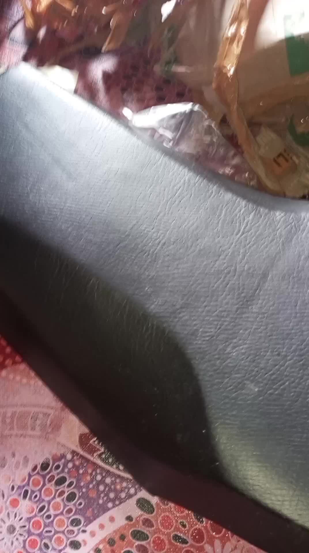 review image 0