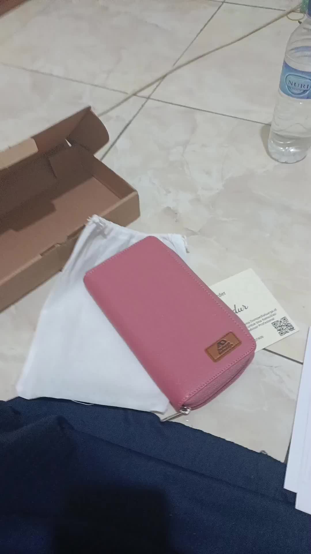 review image 0