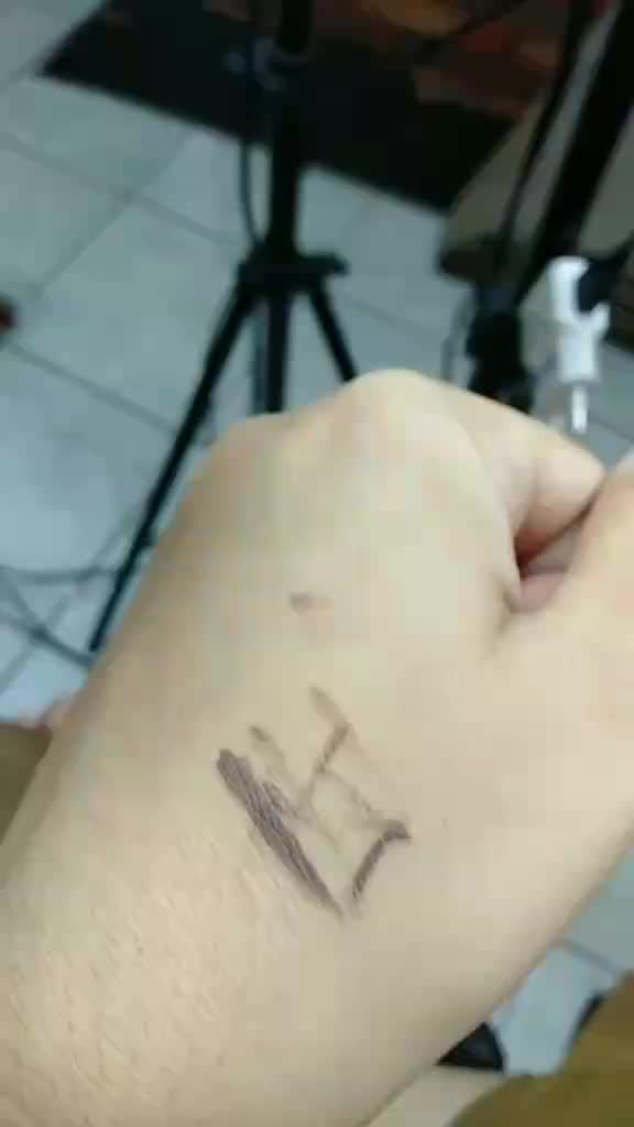 review image 0
