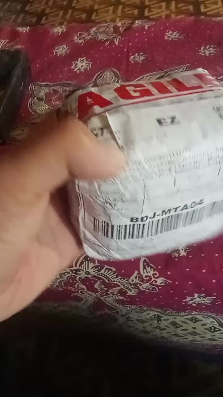 review image 0