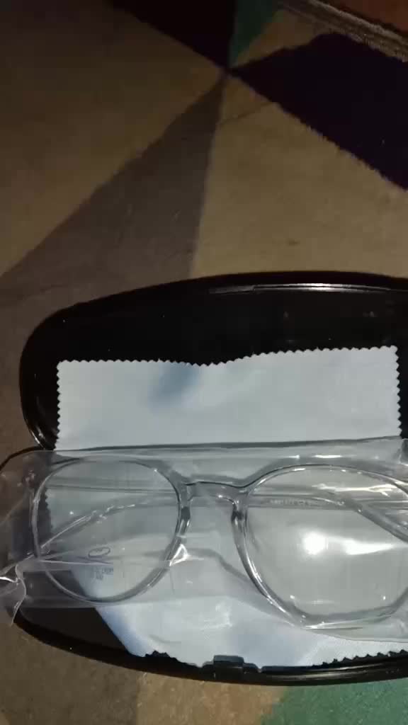 review image 0