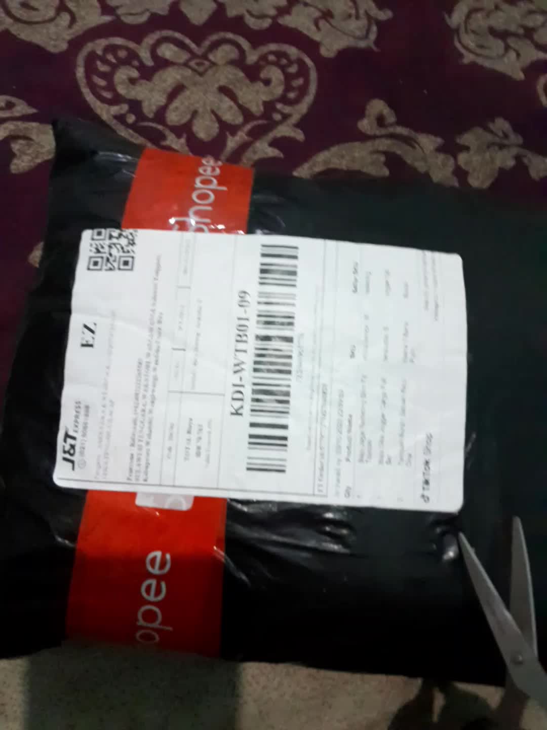 review image 0