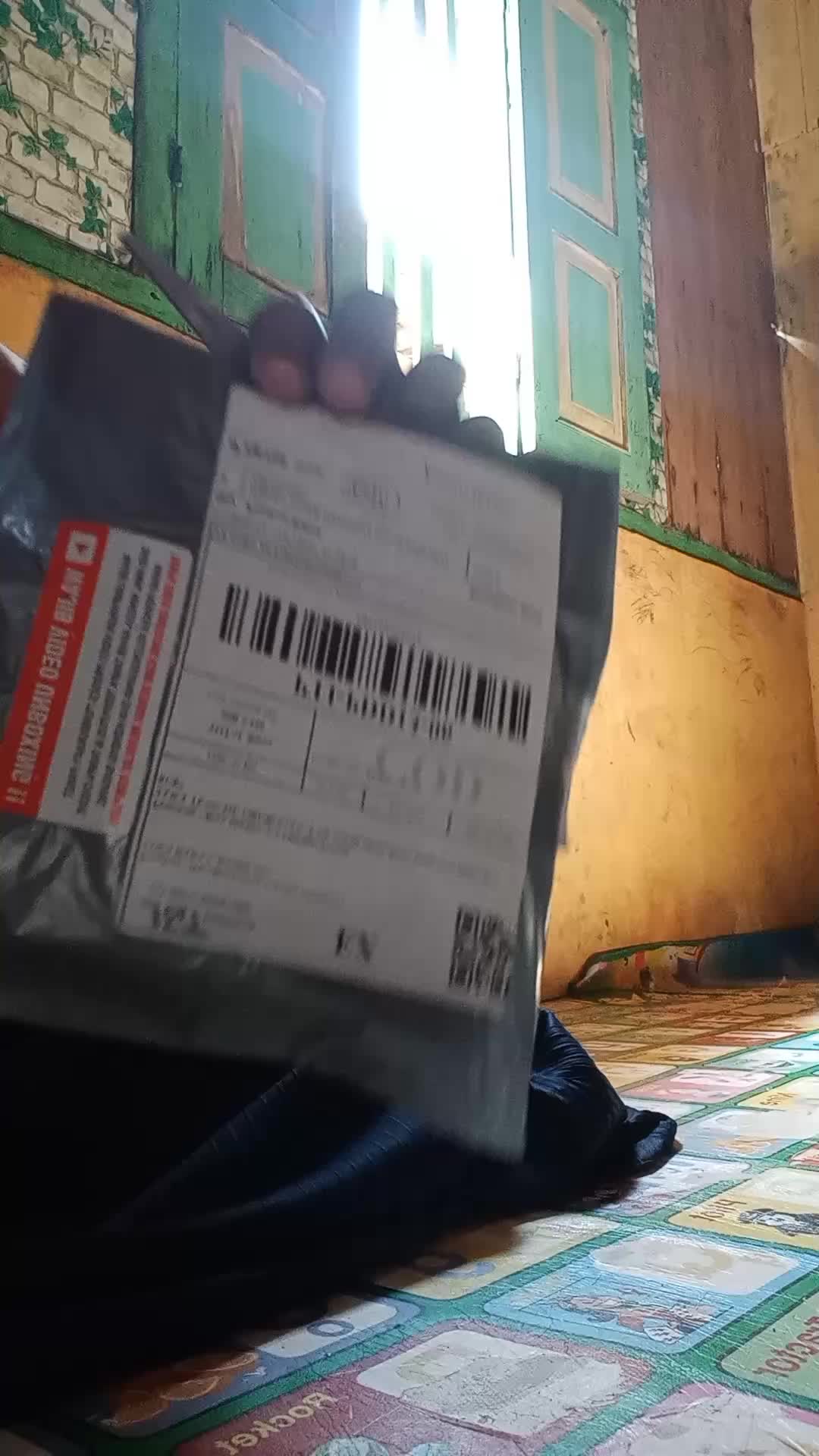 review image 0