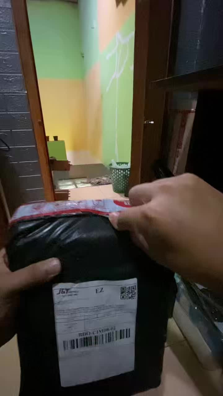 review image 0