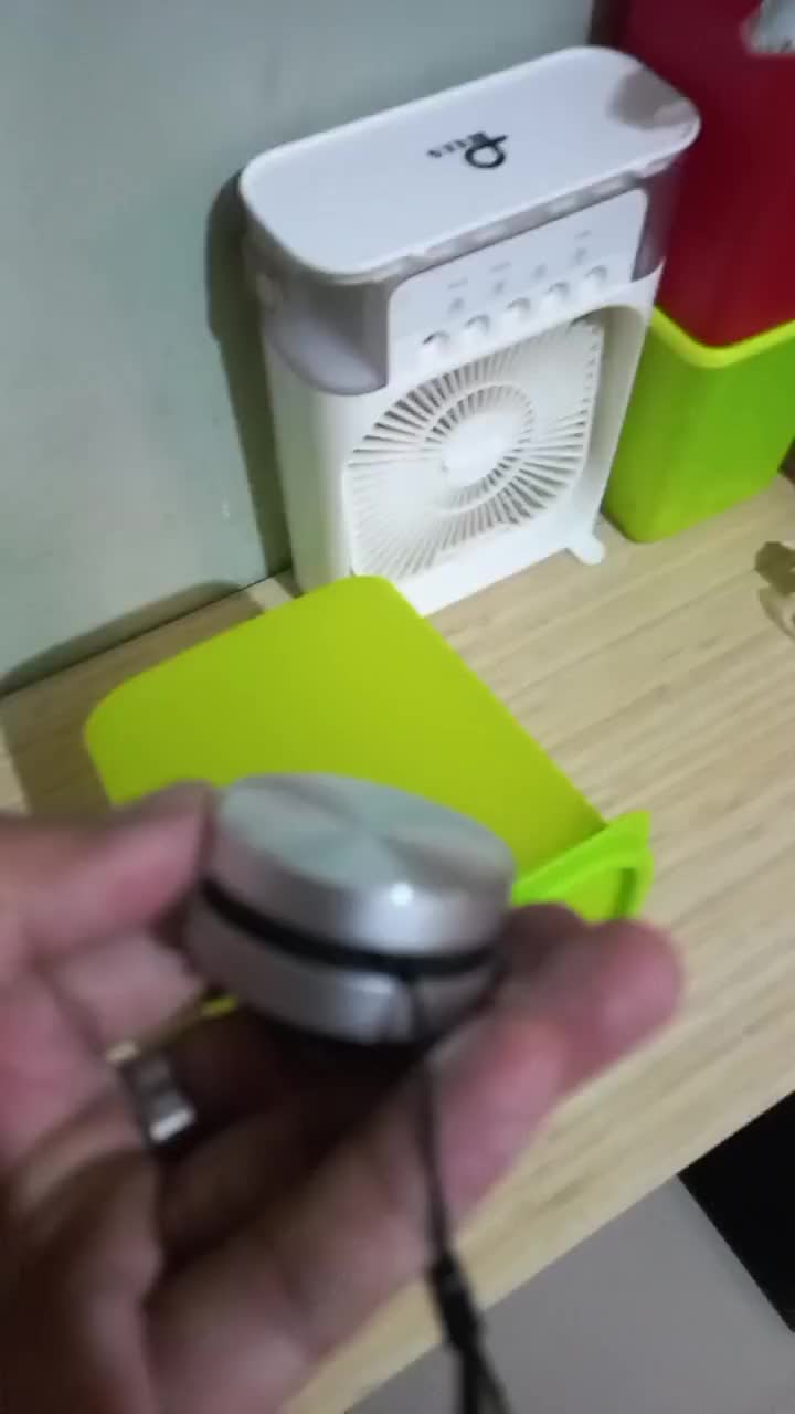 review image 0