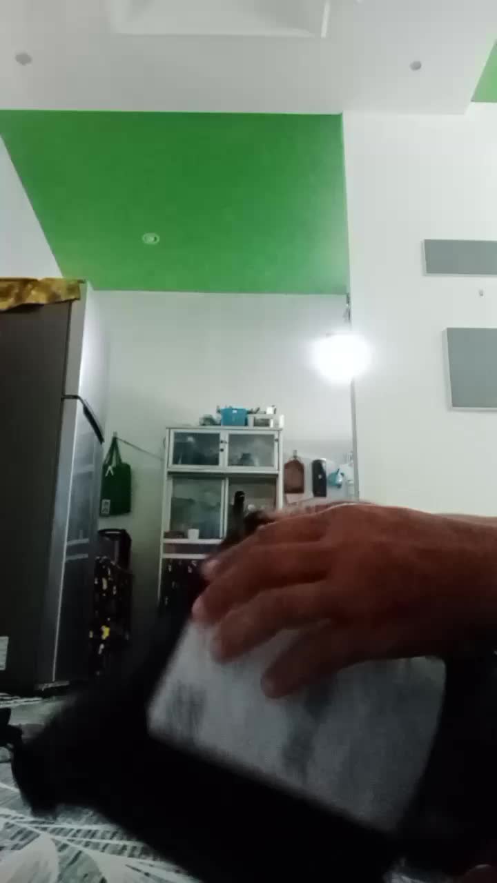 review image 0