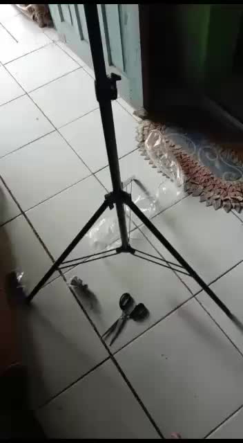 review image 0
