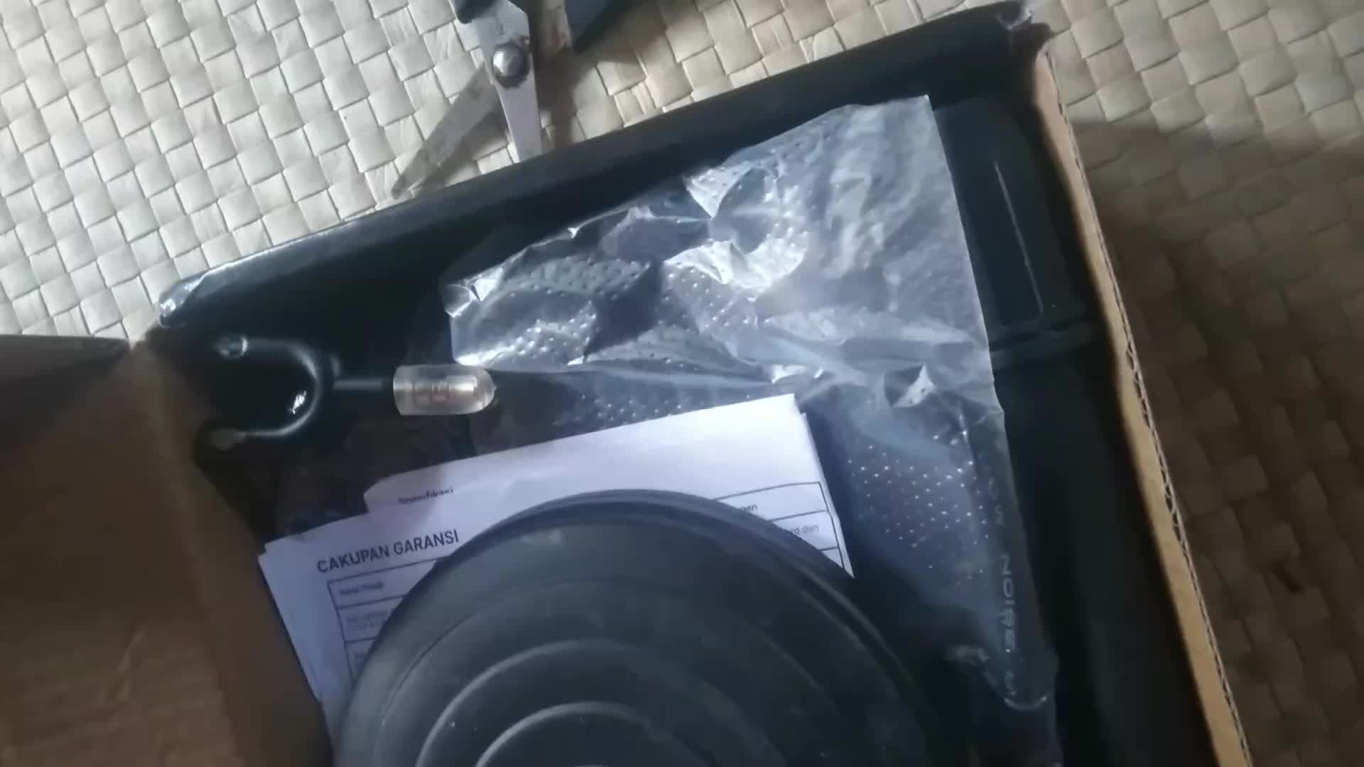 review image 0