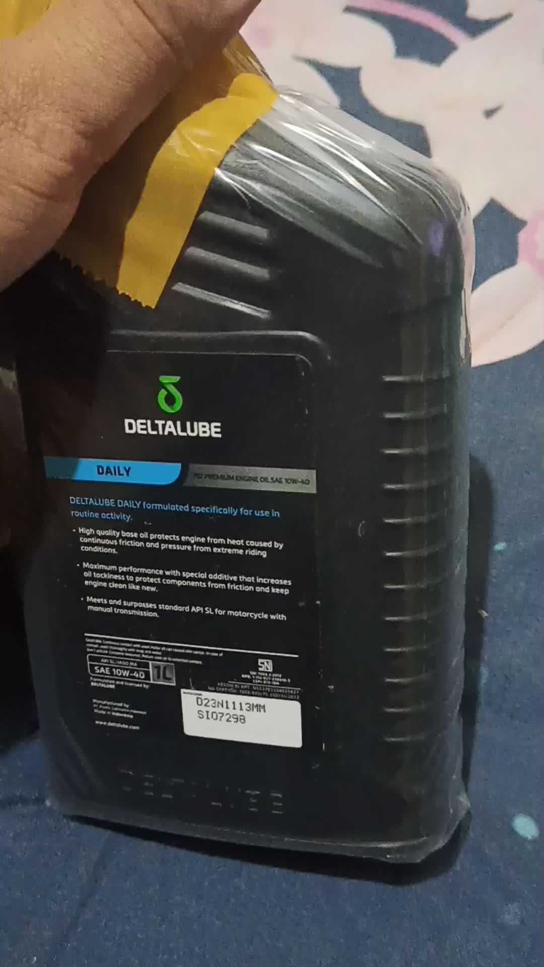 review image 0