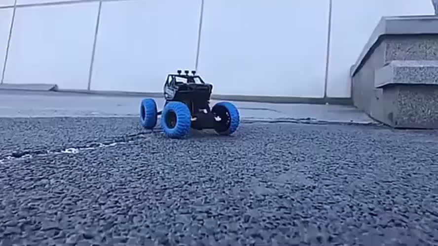 MAINAN RC MONSTER ROCK CRAWLER REMOTE CONTROL BOOST