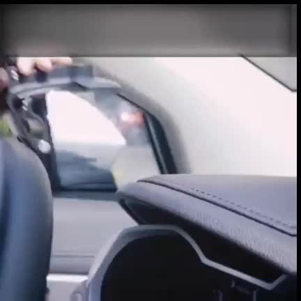 Car Holder HP Mobil Holder Jepit Dashboard Sun Visor dan Kaca Spion Tengah Mobil