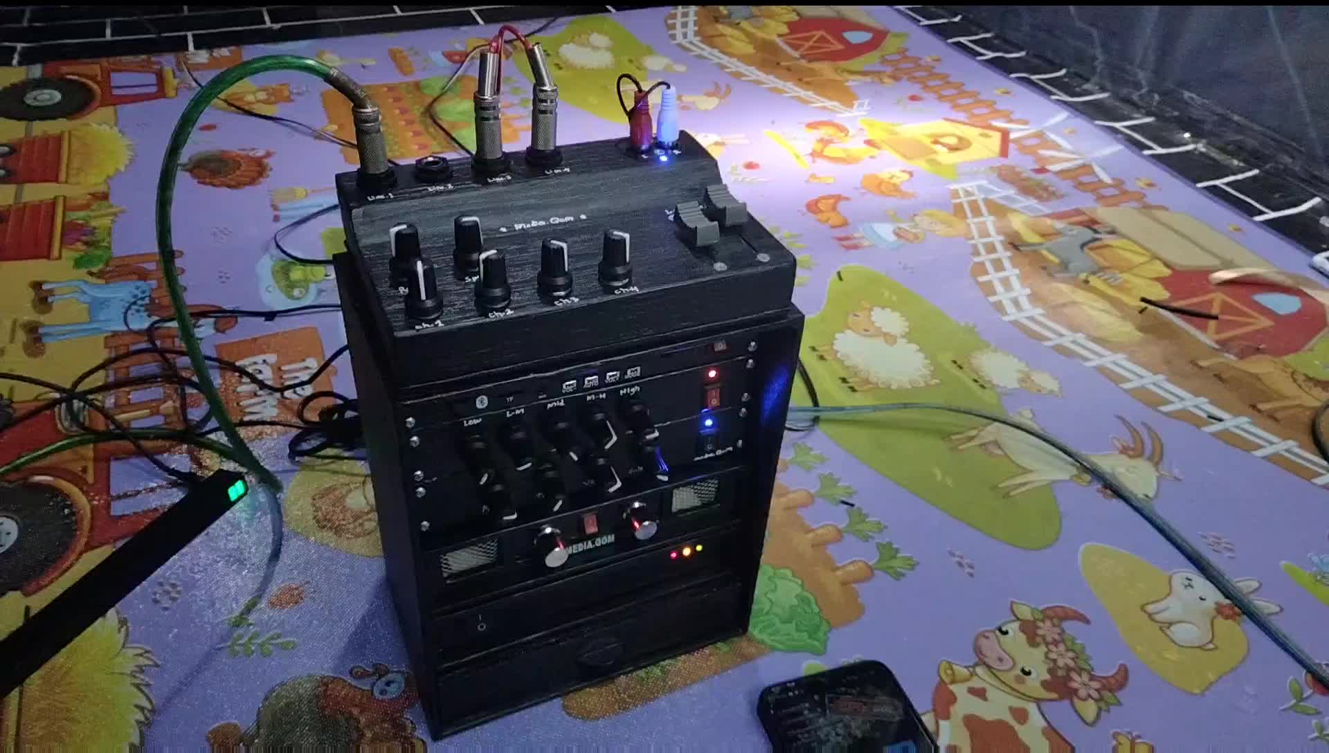 Mixer Audio 4Ch effect reverb Miniatur