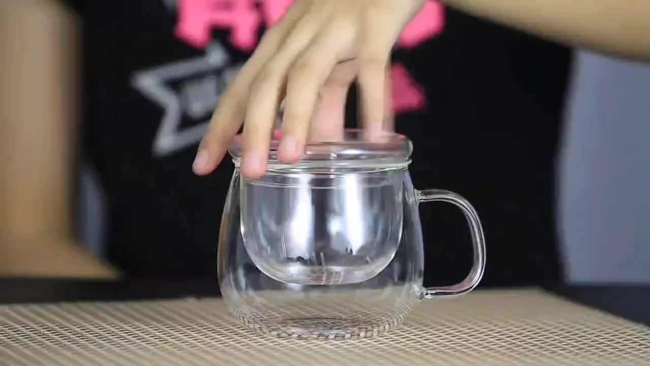 Glass Tea Infuser with lid/gelas kaca dengan saringan dan tutup