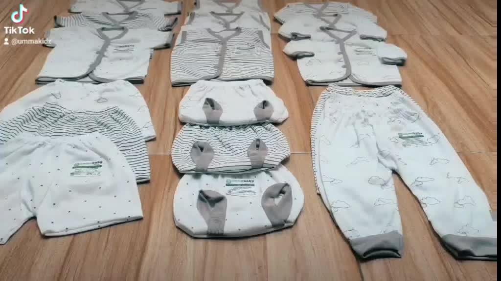 ummababyshop 18 Pcs Baju Bayi Celana Bayi Setelan Newborn Perlengkapan Baru Lahir Atasan Bayi Kado Murah Seri Abu Lucu Ekonomis Gift Set Brown Katun Grey