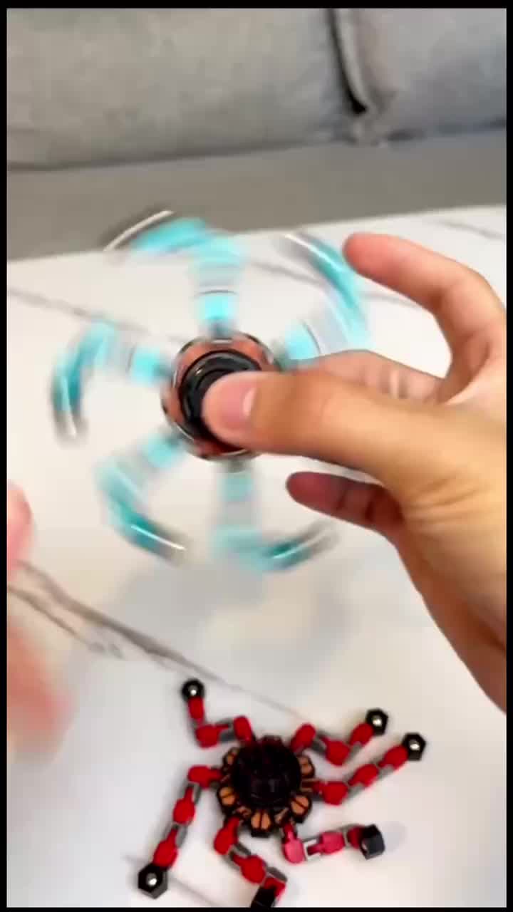 Cod Mainan Edukasi Anak Kreatif New Finger Fingertip Spinner Gyro Fidget Robot Deformable Transformer Mechanical