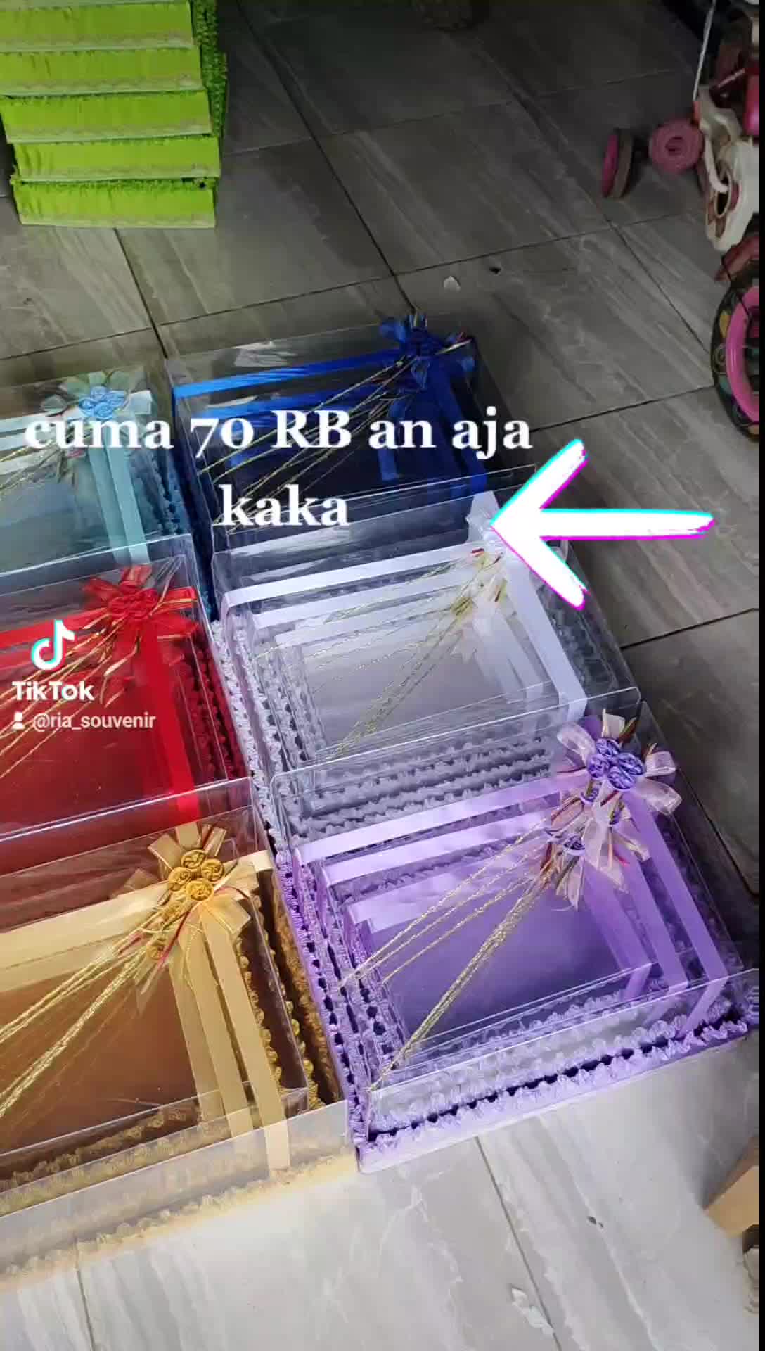 kotak seserahan kotak hantaran box seserahan box hantaran kain foto Pita