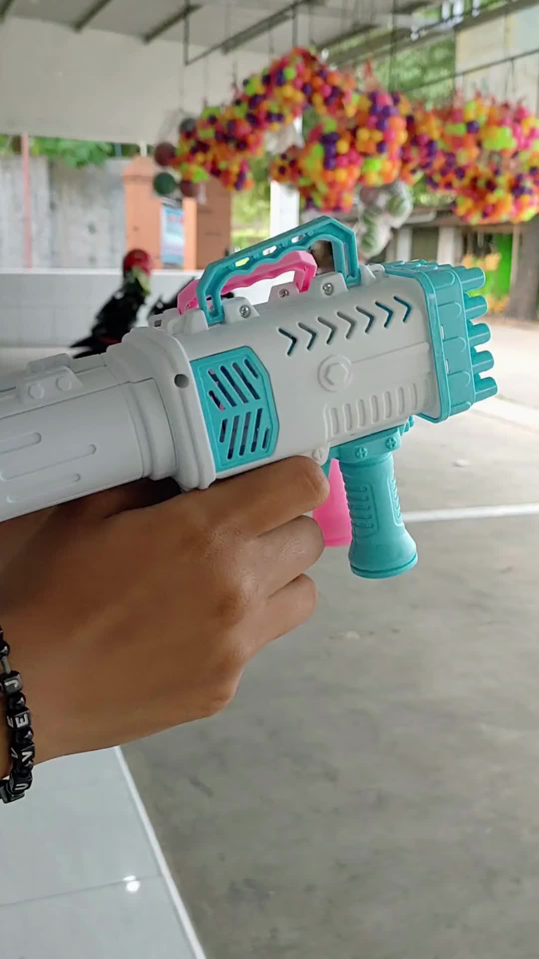 Mainan Bubble guns toys FREE BATERAI Tembakan Gelembung busa bazooka