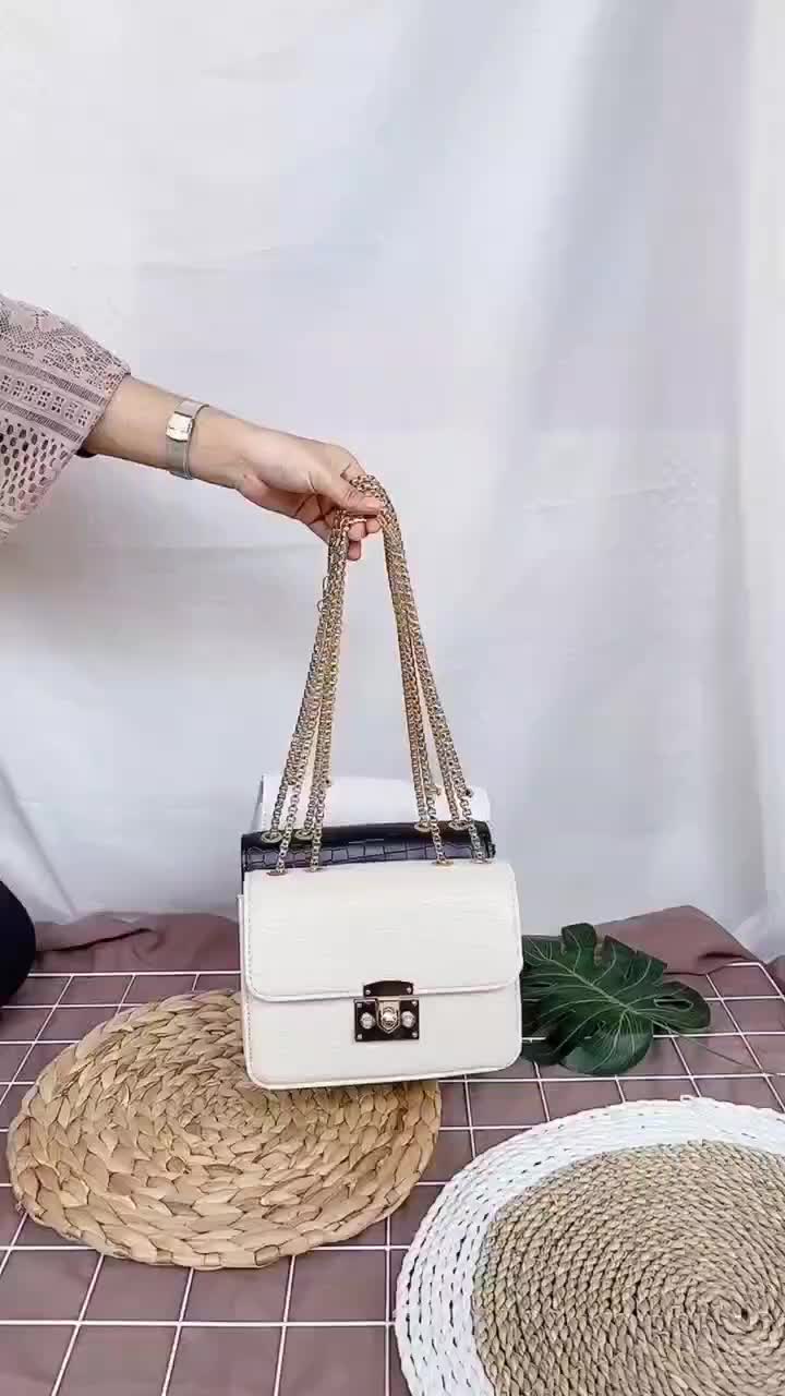 Tas Selempang Wanita Croco Malvia Bag - 18 x 5 x 12 cm