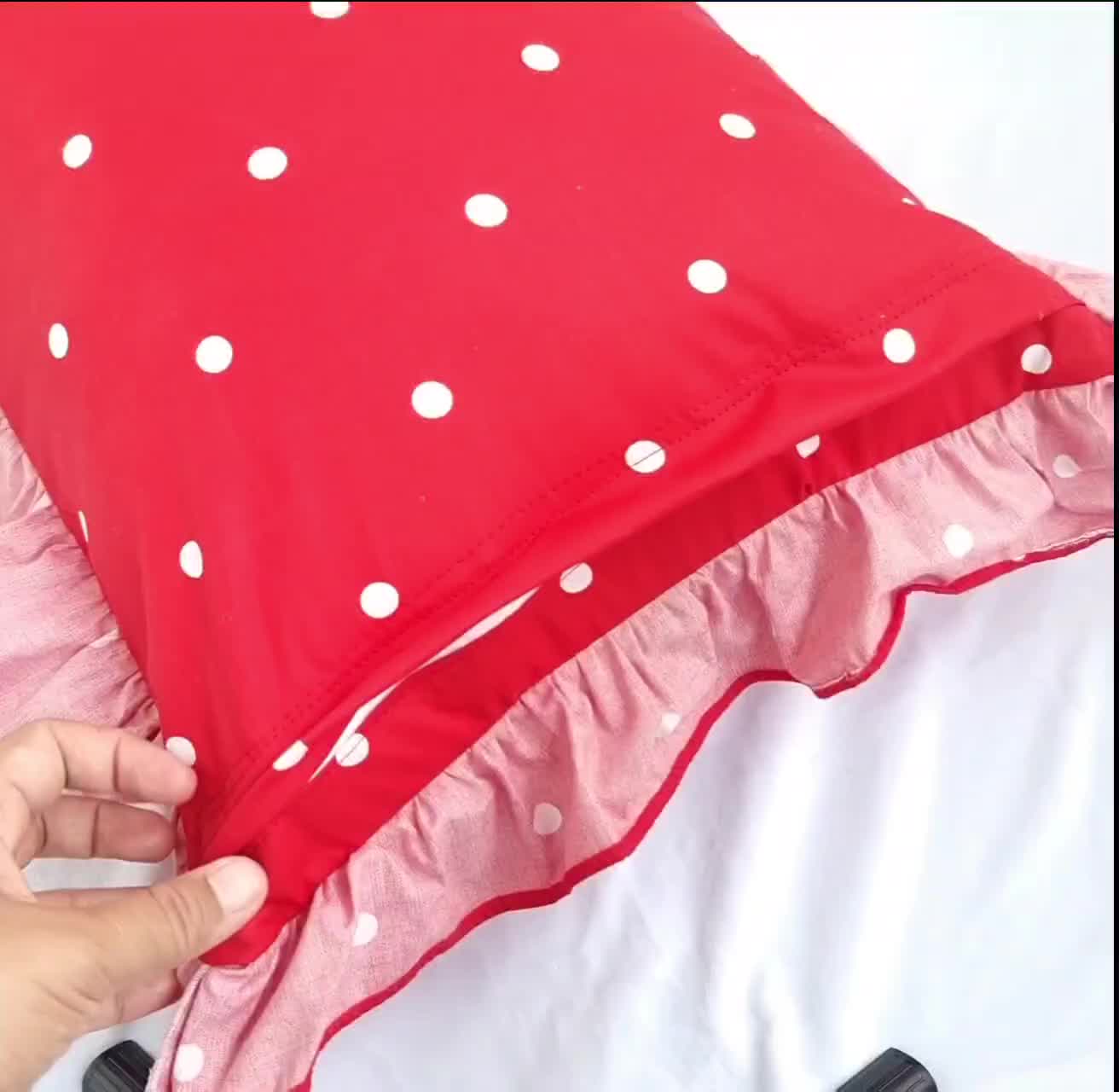 SLIDE 1. BANTAL BALITA (35*60cm) harga 60rb - GULING BALITA (30*65cm) harga 60rb. harga satuan. BANTAL IMUT. Motif Kartun Karakter. AYAY.HOMADE Kain Bed Katun