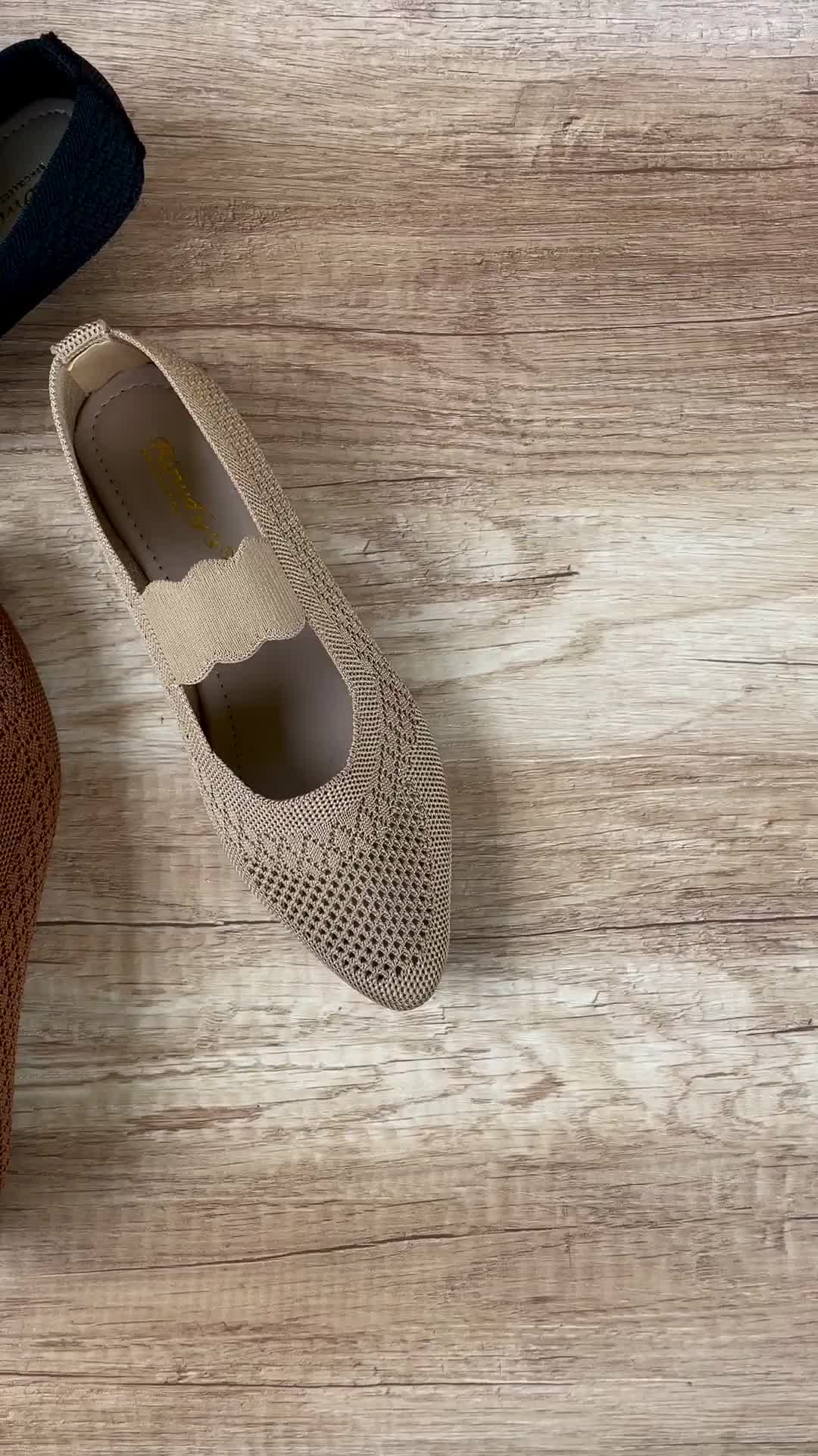 FLAT SHOES WANITA RAJUT KARET TENGAH