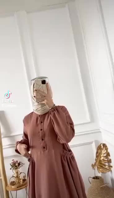 gamis elegan simple crinkle airflow Lembut Muslim Wanita Kancing