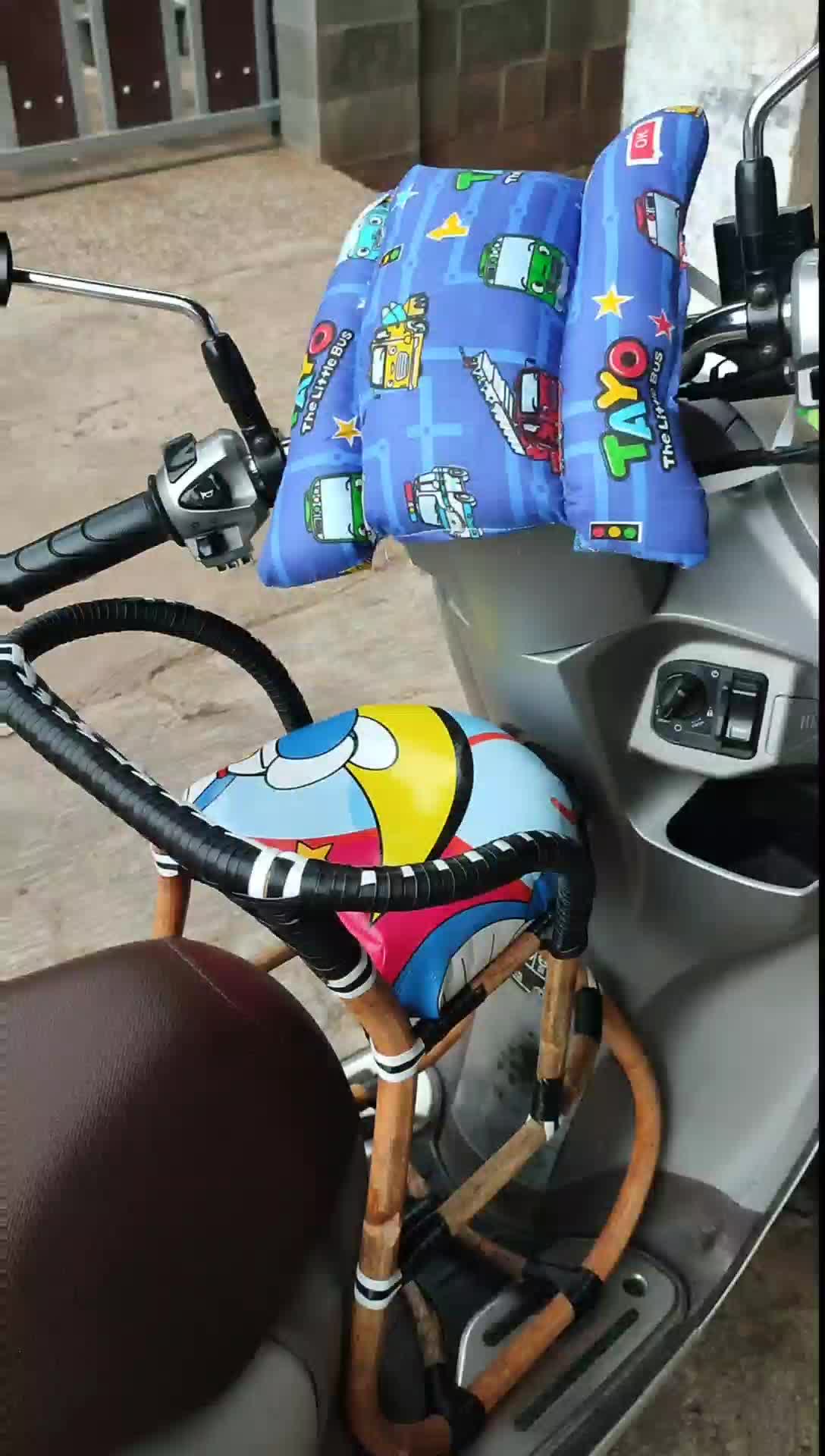 KURSI BONCENGAN ANAK MOTOR MATIC//ANYAMAN POLOS BONUS BANTAL STANG DAN SABUK PENGAMAN//MASUK ALL MATIC