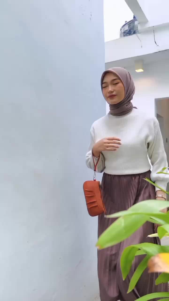 Pouch Loly by Ellite