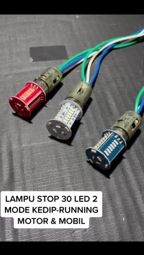 Lampu Rem Stop LED Bayonet 30 Mata Running Kedip Kaki 2 DC-12 V Universal  Motor Mobil