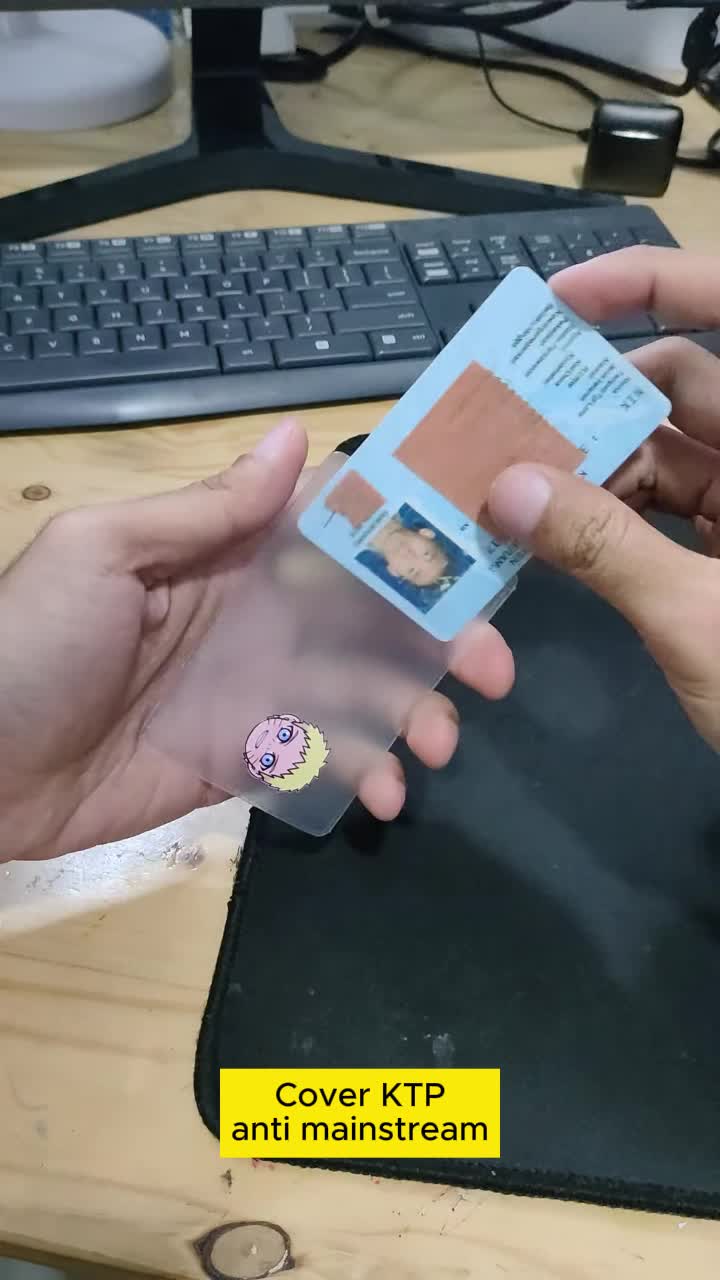 BTS - Cover KTP / SIM Karakter Unik - Sampul Plastik Mika Pelindung Kartu KPOP Korea