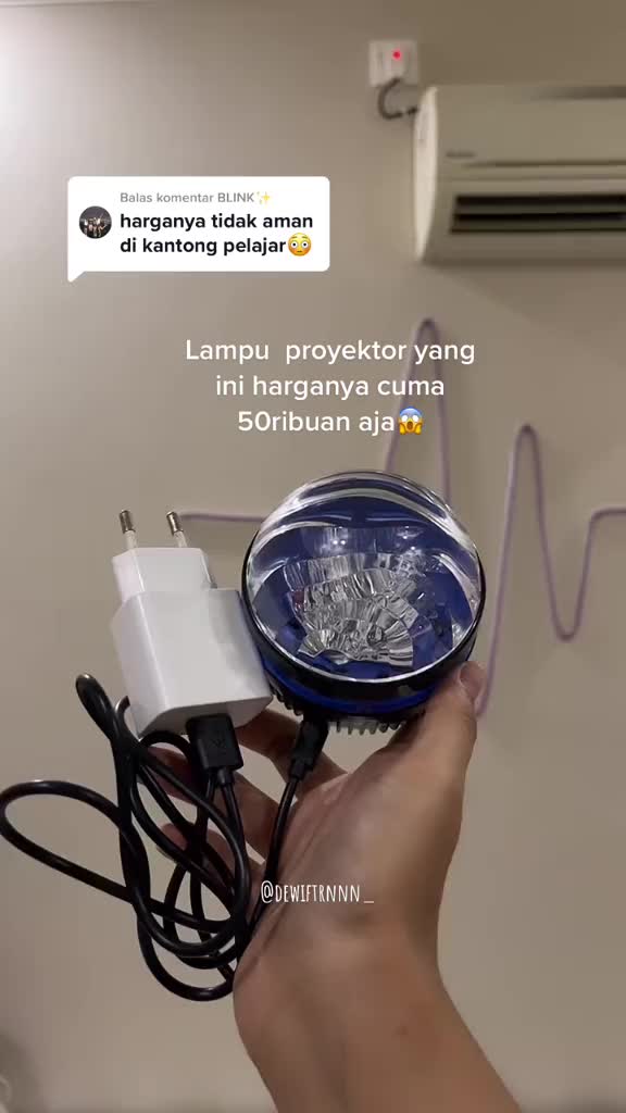 Lampu proyektor Aurora Utara mini Lampu Galaksi Langit AUrora Lampu Tidur Lampu Disco + Remote Usb Hitam
