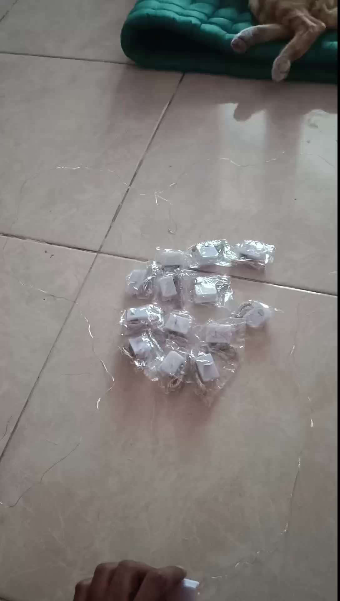 LAMPU LAYANGAN / HIAS TERANG KELAP KELIP