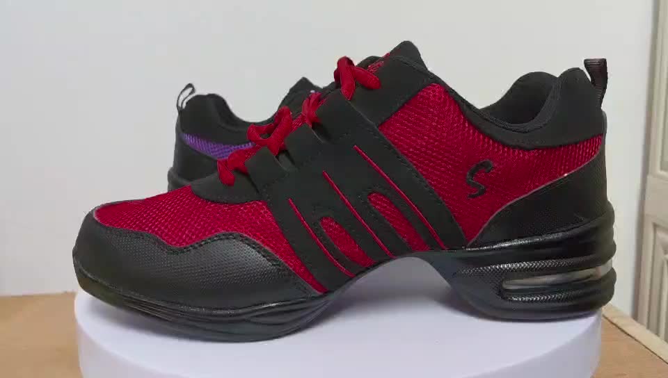 Sepatu dansa Wanita Sepatu siswa Sepatu Sneakers Wanita Lembut Untuk Dansa Jazz yang anti selip Comfortable Breathable