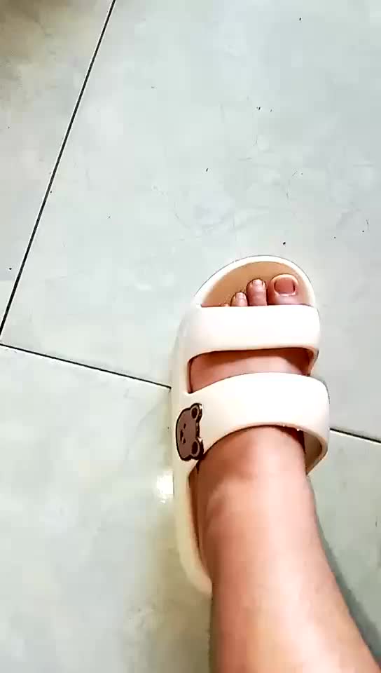 Sandal Wanita Jelly TORY RUBER Beruang Import / Sandal SelopKaret Tebal Bear / Sendal Wanita anti Slip Anti Licin Black Shoes Karet Selop Cewek