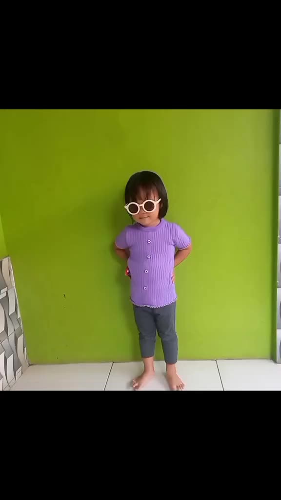 baju rajut anak / sweater anak rajut kancing kriwil umur 1 sampai 4 tahun atasan rajut anak atasan anak Dress