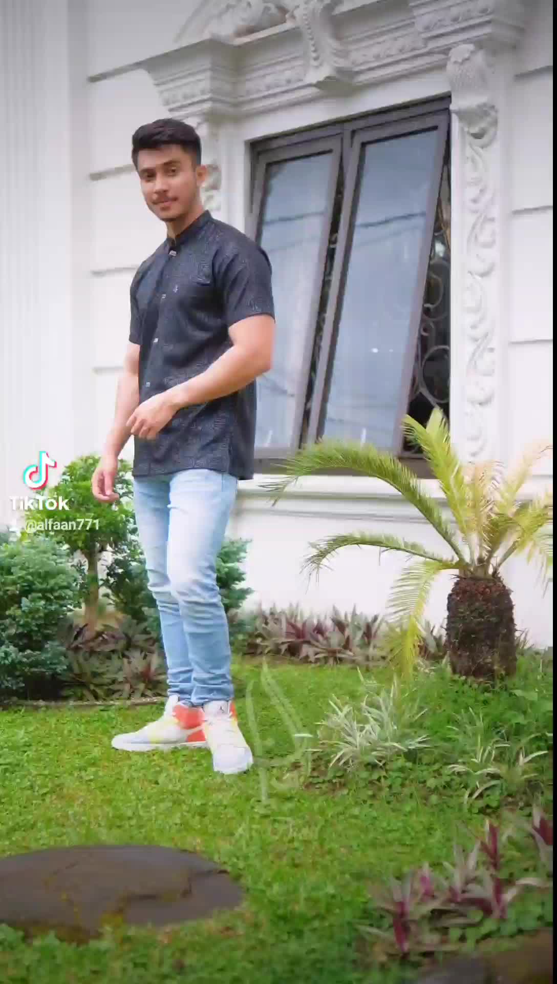 Baju Koko Al-faan koko Lengan pendek kemko pria atasan muslim pria kemeja sporhem motif emboss Alzan Kain Katun Tebal Lembut Nyaman Casual Slimfit Panjang Dewasa Kancing