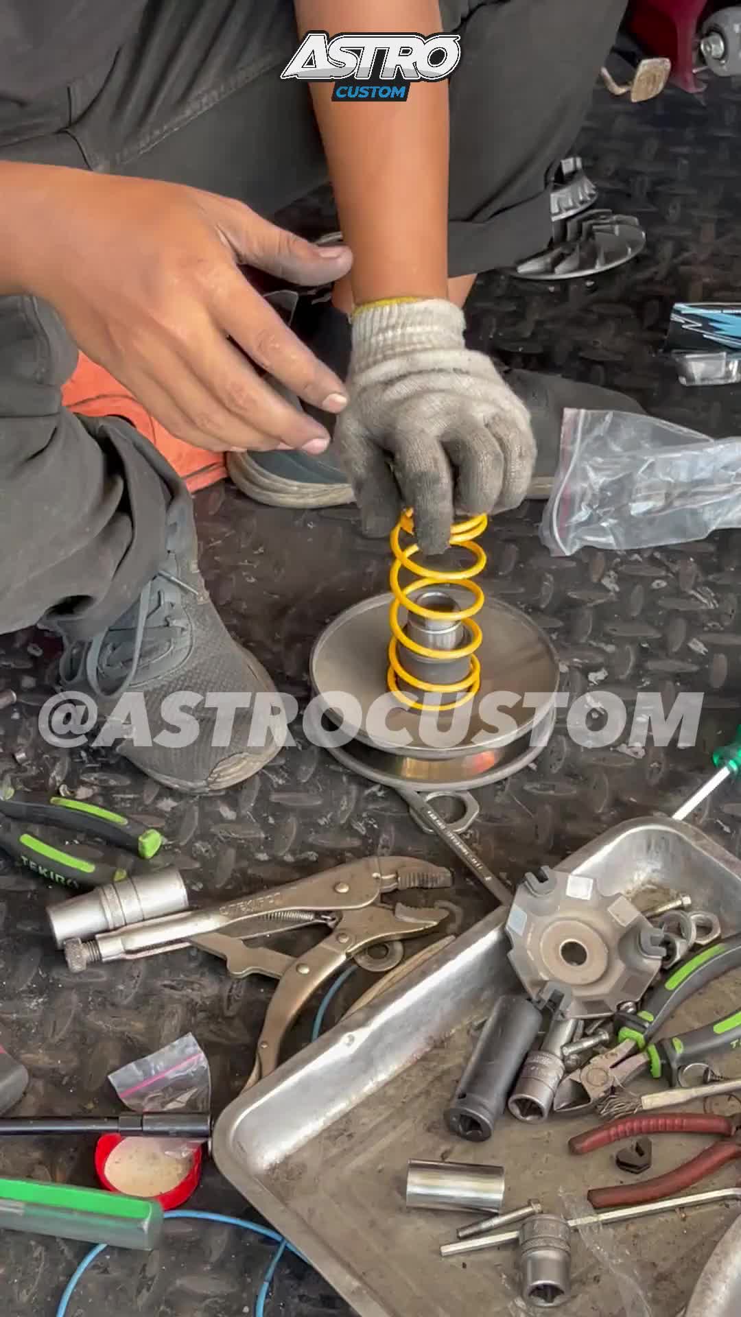 Full Spek Upgrade CVT Vario 160 PCX Lokal ADV 150 125 Stylo New Old LED ESP Mangkok Anti Gredeg Upgrade Akselerasi Rumah Roller Kipas Puli Roler Per CVT Spectro Racing Upgrade CVT Astro