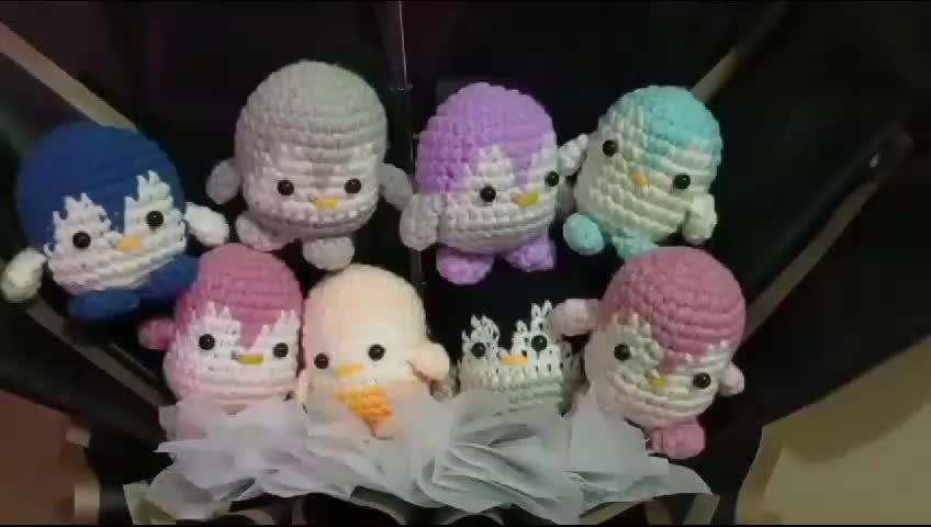 Gantungan kunci lucu amigurumi rajut keychan penguin ganci unik